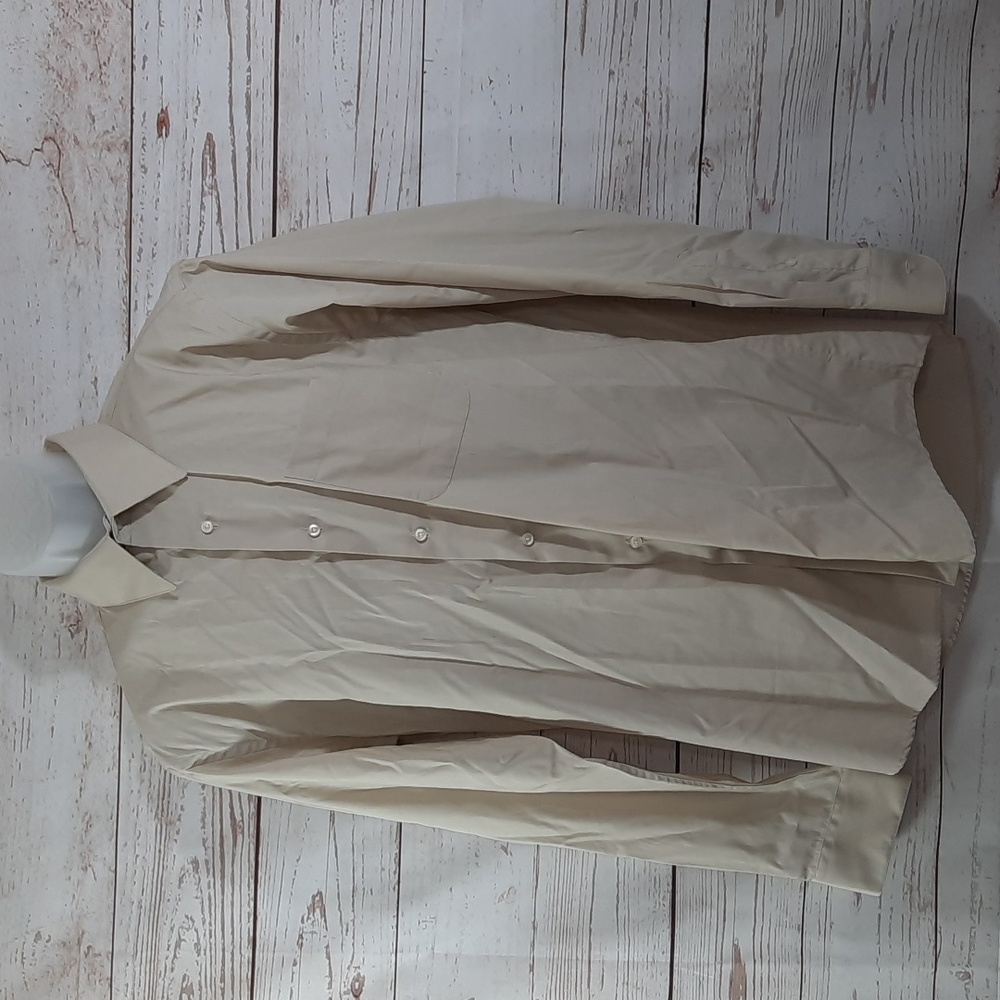 Ivy Crew Button Down Shirt